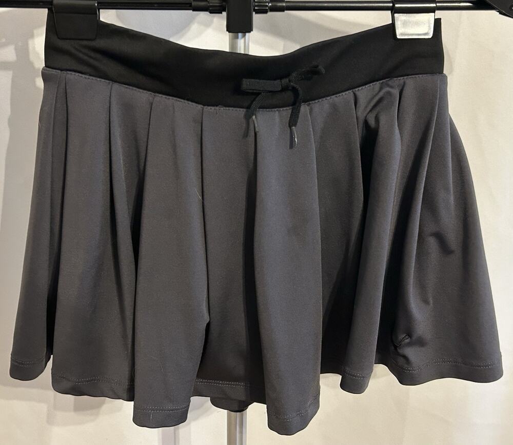 Puma Dark Gray Skort Girls size L
